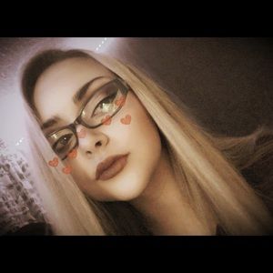 Meet your Posher, Kailee